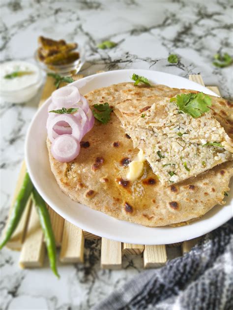 Gobi Paratha Recipe | Cauliflower Paratha – Spicyum