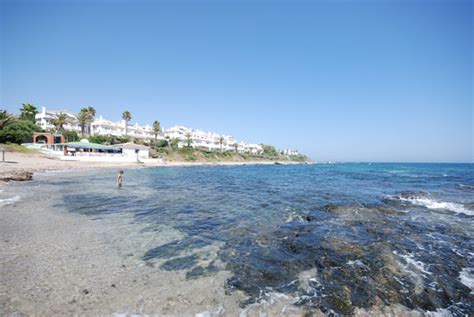 Mijas Beach | 4 Bed Apartment by the Beach, La Cala de Mijas