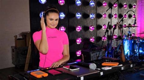 DJ Services Party On Demand Los Angeles Party Planner