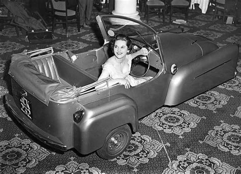 The Most Unusual Retro Vehicles From The Past 24 Pics