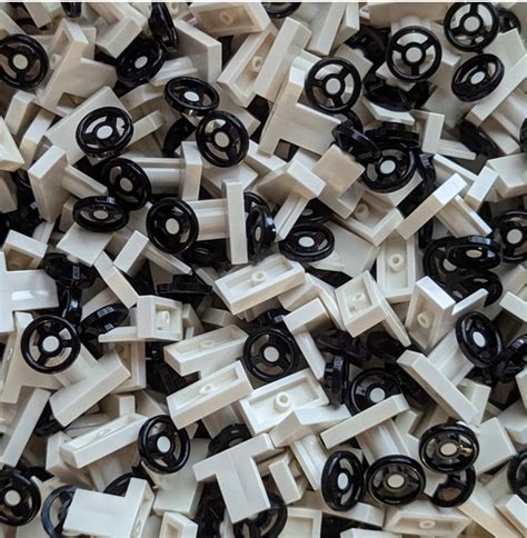 LEGO 3829c01 KIEROWNICA biała NOWA 5 szt. 13192866194 - Allegro.pl