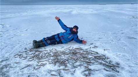 ПОЙМАЛ МНОГО КРУПНОЙ КОРЮШКИ НА ФИНСКОМ ЗАЛИВЕ | ЛУЧШАЯ РЫБАЛКА НА ...