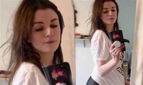 Quiz Star Aisling Bea Puts On A Cheeky Display As She Wiggles Her Derriere For The Camera