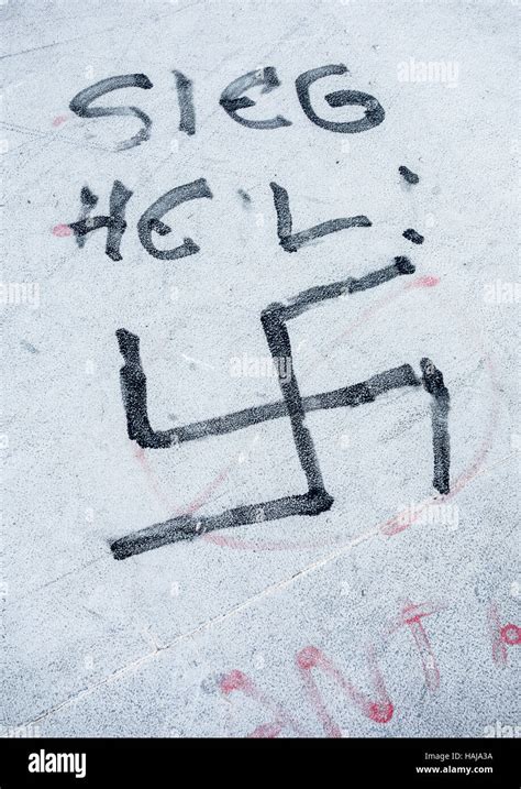 Antisemitismus Graffiti Fotos Und Bildmaterial In Hoher Aufl Sung Alamy