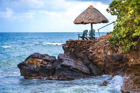 Paya Bay Resort — ROATAN