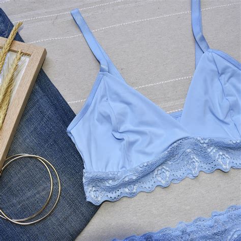 Conjunto Sem Bojo Top Bralette Fio Duplo Micro E Renda