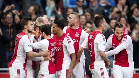 Eredivisie round-up: Ajax edge closer to title | Football News | Sky Sports