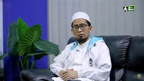 Digadang Gadang Jadi Pengganti Gus Miftah Inilah Sosok Ustaz Adi