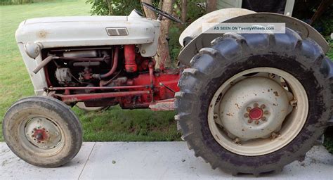 1955 Ford 860 Farm Tractor 800 Series