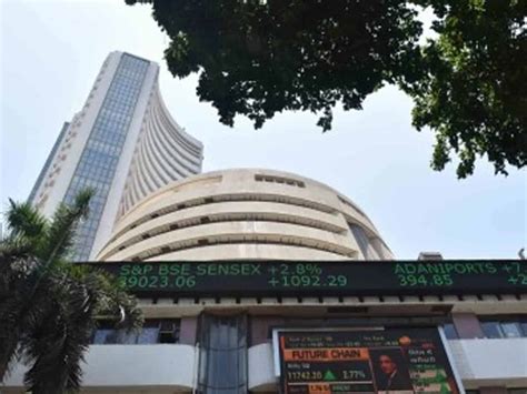 Sensex Rises 155 Points After Positive Global Cues