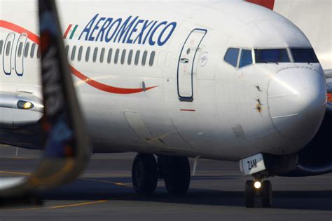 Aeroméxico Varias Empresas Buscan Compra Del 49 Por Ciento La Voz De