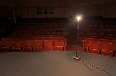 ghostlight – Theatrecrafts.com