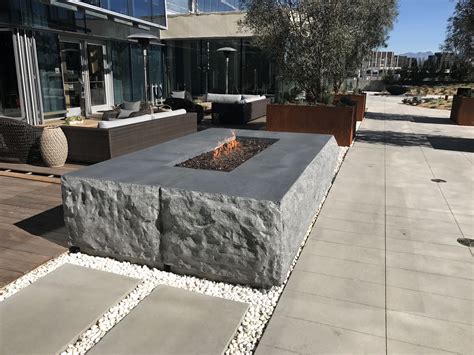 Luxury Apartment Landscaping Southwest Boulder Stone Outdoor Fire