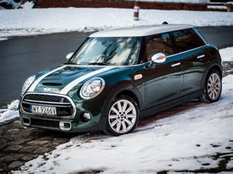 Mini Mini III • Dane techniczne • AutoCentrum.pl