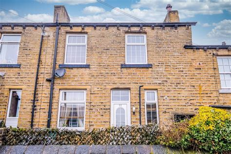 Burn Road Huddersfield Hd Bed Terraced House To Rent Pcm