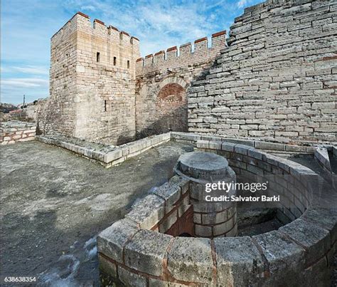 94 Theodosian Walls Stock Photos, High-Res Pictures, and Images - Getty ...