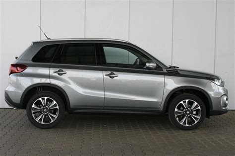 Suzuki Vitara 14 Glx 4wd Hybrid Comfort Hybrid Benzin Galactic Grey