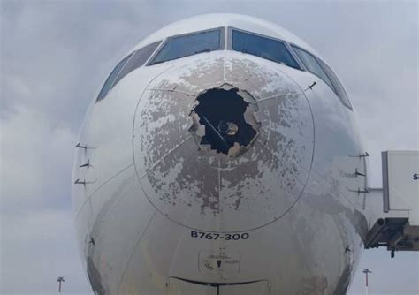 Volo Per New York Da Malpensa Colpito Dalla Tempesta Atterra A Fiumicino