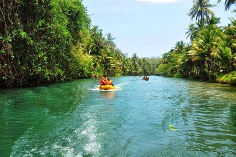 Persona Wisata Sungai Maron Di Pacitan Jawa Timur