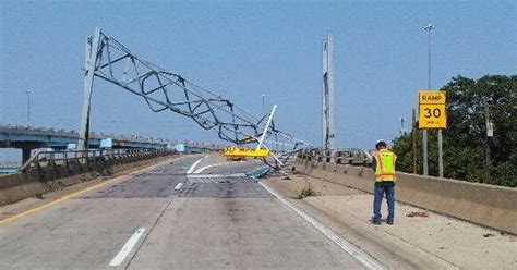 Southfield Freeway Reopens After Sign Cleared