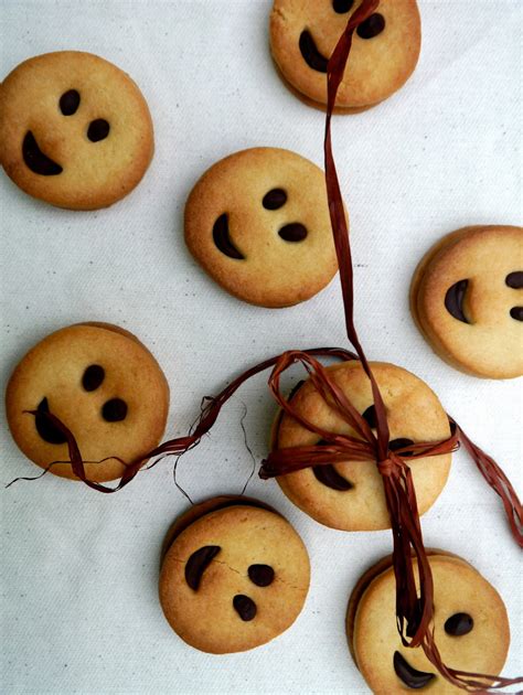 Petit Four Cake Boutique Smiley Face Biscuits