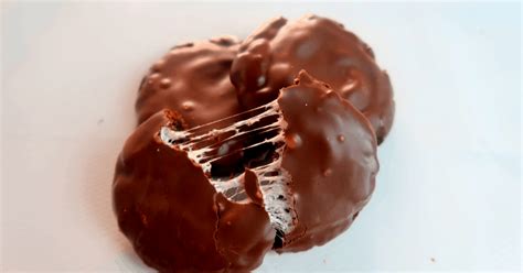 Galletas De Chocolate Con Bombon Cocinando Rico