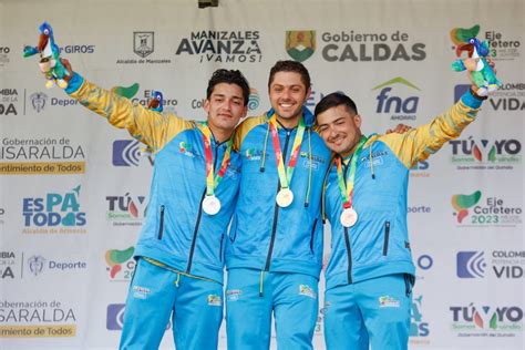 Caldas Hace El Y Barre En El Downhill Masculino De Los Juegos