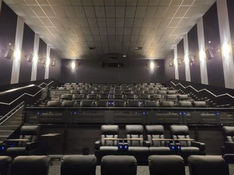 Cineplex Vip Cinemas At The Amazing Brentwood Mall Now Open Photos