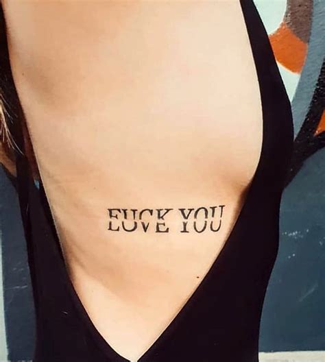 Tatuagens Pequenas 200 fotos lindas para se inspirar Questão de Beleza