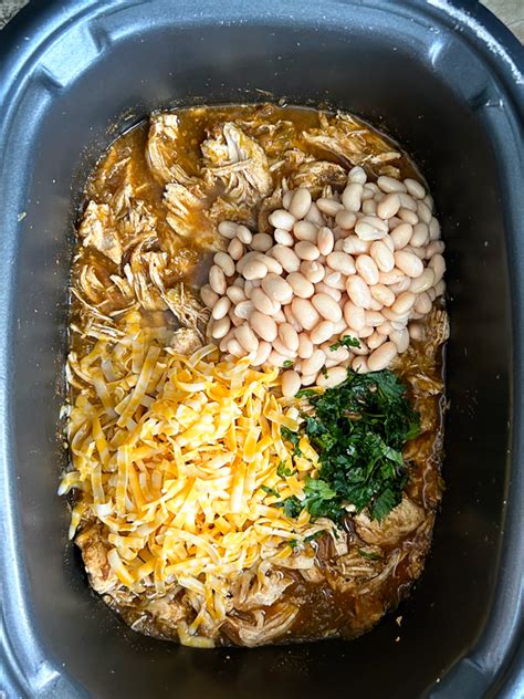 Slow Cooker White Chicken Chili Burrito Bowls 5 Boys Baker