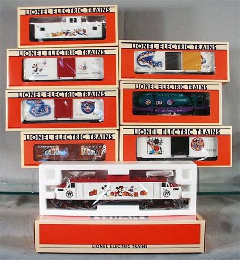 372: LIONEL DISNEY TRAIN SET - Nov 22, 2008 | Lloyd Ralston Gallery in CT