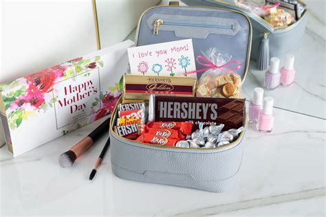 Mothers Day Candy Makeup Bag Crafts