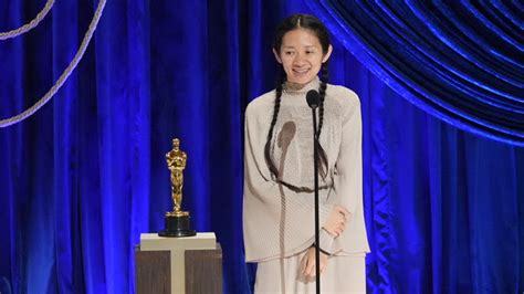 Chloé Zhao Wins Oscar for Best Director for 'Nomadland'