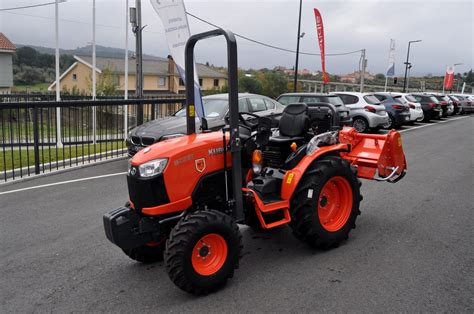 KUBOTA B2261 AGRIMOG