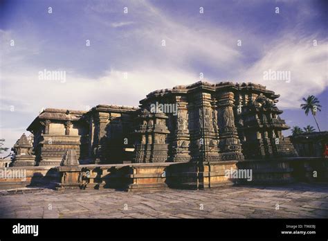 A VIEW OF EXTERIOR OF BELUR TEMPLE, KARNATAKA,INDIA, ASIA Stock Photo - Alamy