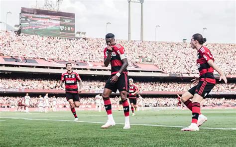 Flamengo se reúne empresário de Bruno Henrique nesta quinta para