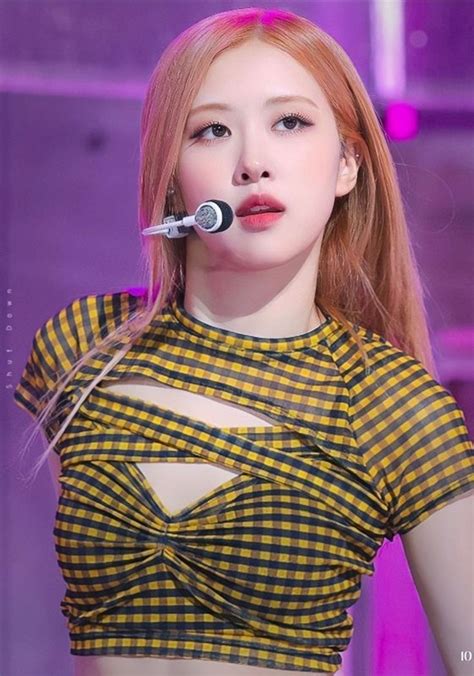 220925 ROSE SBS INKIGAYO | Blackpink rose, Women, Fashion