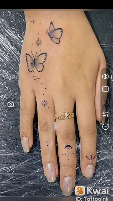 Pin By Carlos Vielma Rodriguez On Pins Creados Por Ti Finger Tattoos