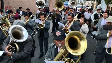 UN VALS PARA LA REINA DE LA VILLA Tradicional Rezado Virgen De