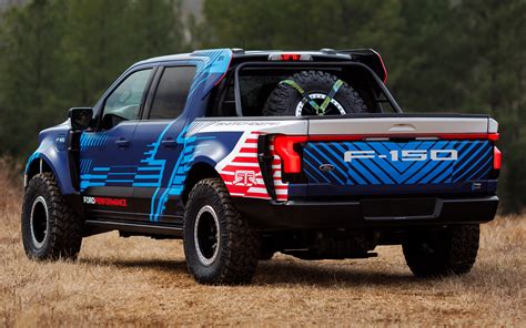 2024 Ford F-150 Lightning Switchgear - Wallpapers and HD Images | Car Pixel