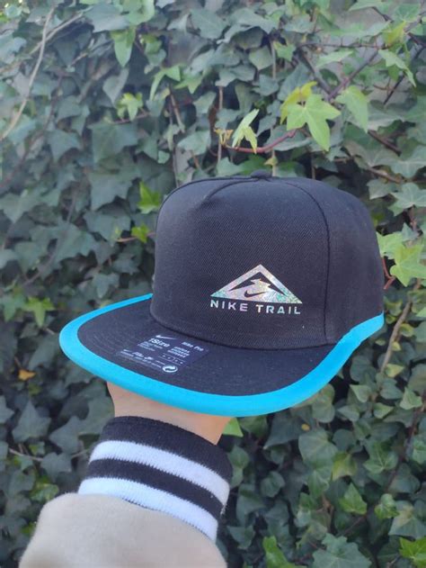 Nike Trail Brillosa Negra Y Turquesa Landycaps Gorras Negras