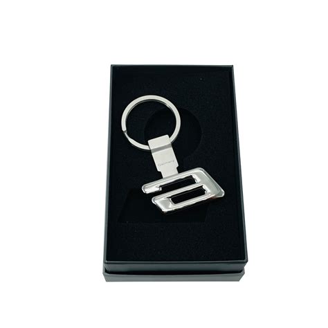 Breloc Metalic Cutie Original BMW Seria 6 - eMAG.ro