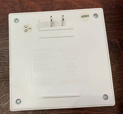 Hampton Bay Wireless Plug In Door Bell Kit Missing Push Buttonwhite 1003008627 Ebay