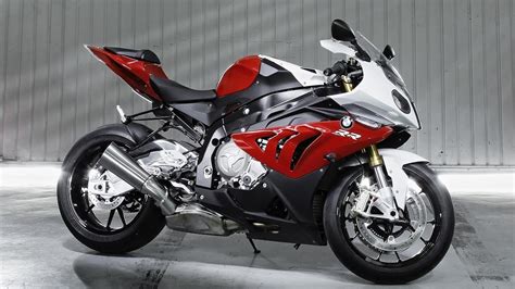 Review Of Bmw S 1000 Rr Sport 2018 Pictures Live Photos And Description Bmw S 1000 Rr Sport 2018