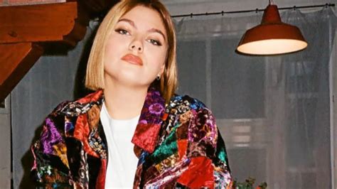 Louane se confie sur ses problèmes avec son image