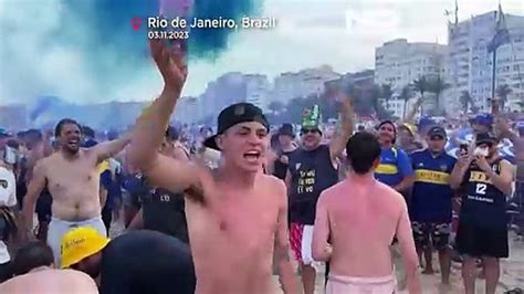 Aficionados Del Boca Juniors Calientan Motores Para La Final De La Copa