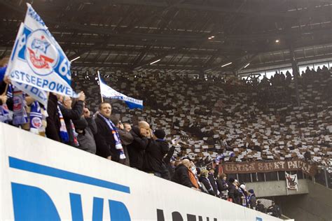 Polizei Erwartet Fan Ärger Zwischen St Pauli Und Rostock