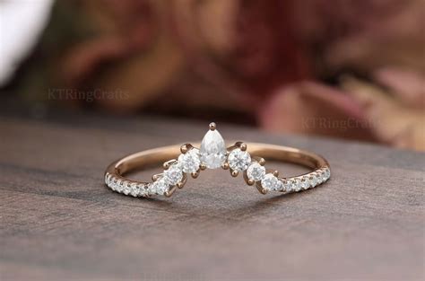 How to rock nested & stackable rings in your wedding set • Offbeat Wed ...