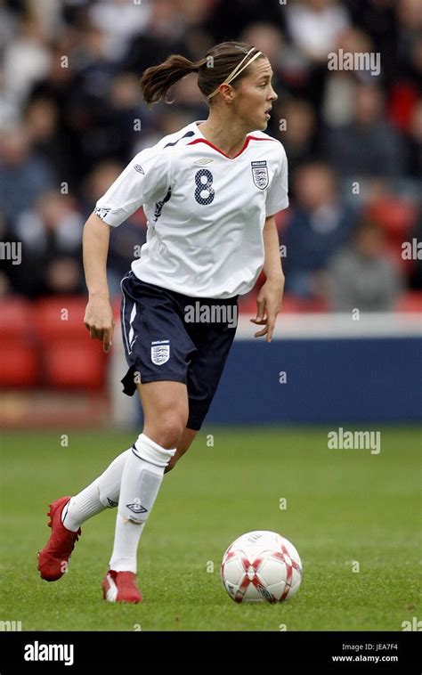 FARA WILLIAMS ENGLAND WOMEN & EVERTON FC BANKS'S STADIUM WALSALL ...