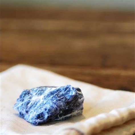 Sodalite Rock | Rock Collections for Kids | Hunting Rocks for Children ...